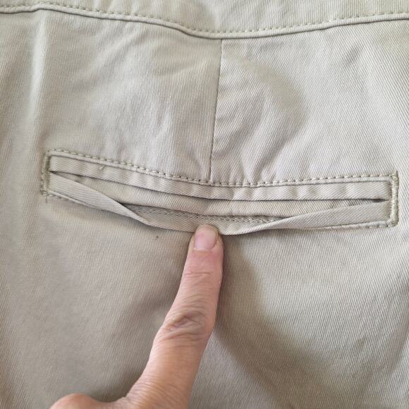 Old Navy Pixie Pants Beige Slim Fit Women Size 18 Stretch Tapered Chino - Picture 7 of 9